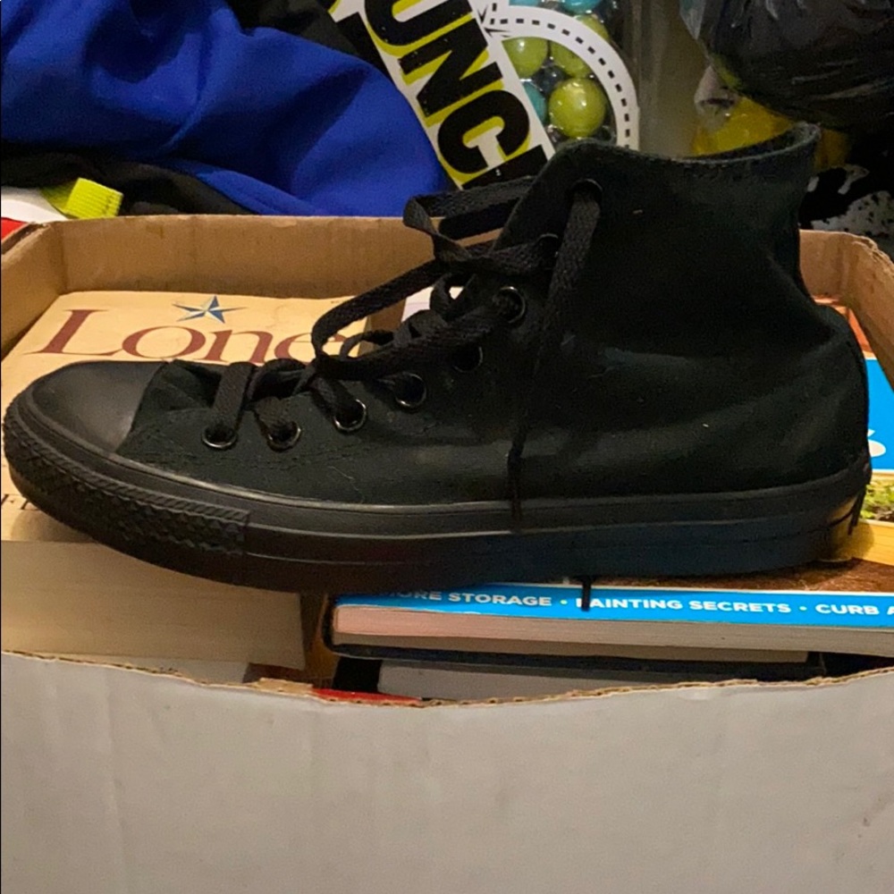 Converse high top